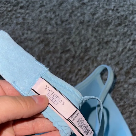 Victoria’s Secret T-Shirt Lightly Lined Wireless Light Blue Bra Size 36C - Picture 6 of 11
